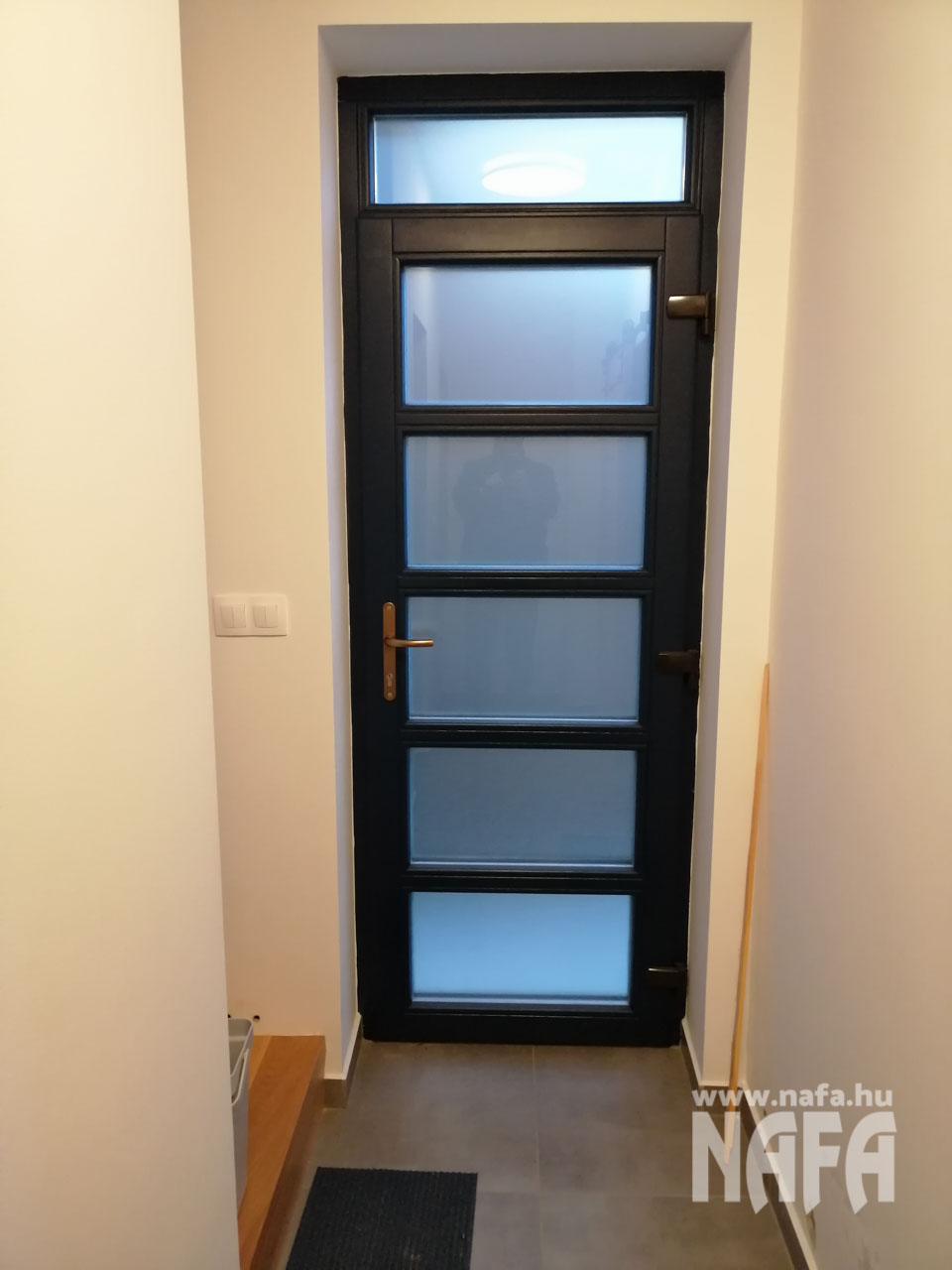 Badacsonytördemic zebramintás hőszigetelt bejárati ajtó