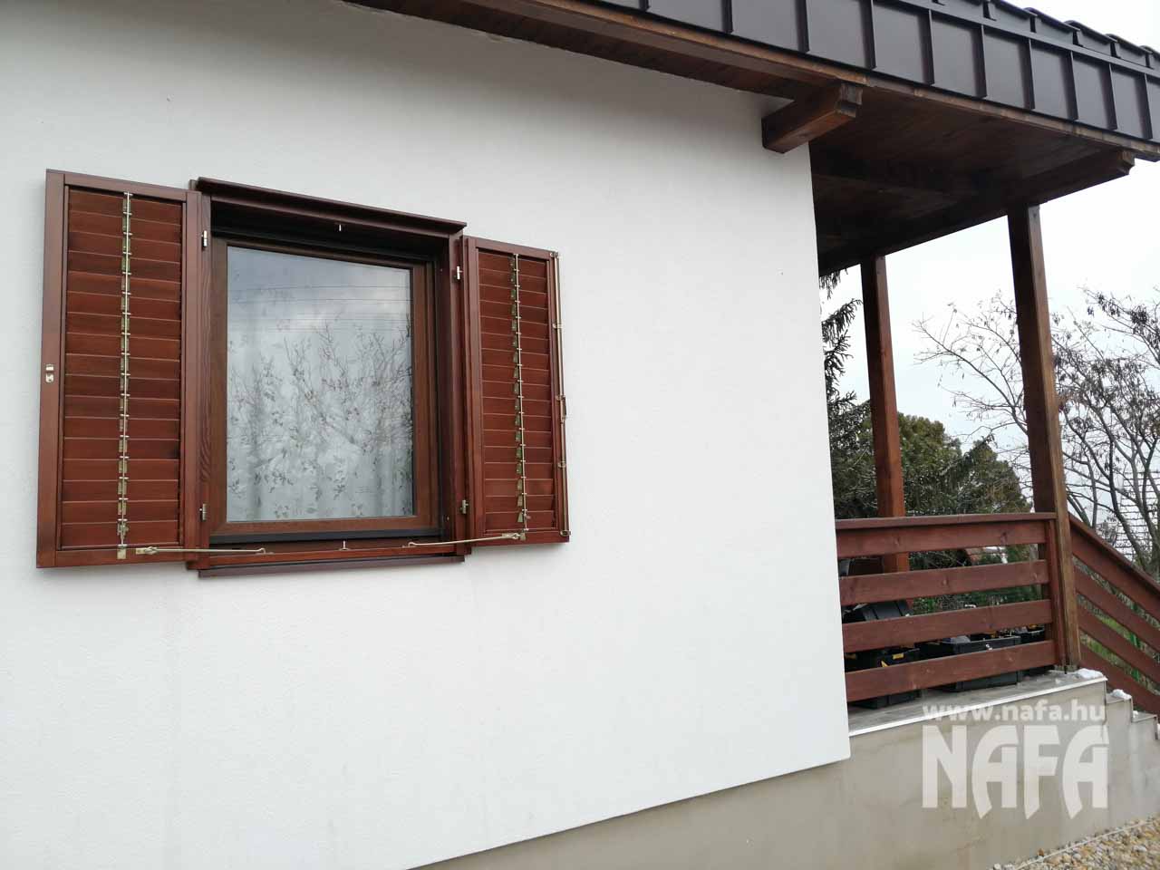 Mozgatható leveles zsalugáter balatonalmádiban