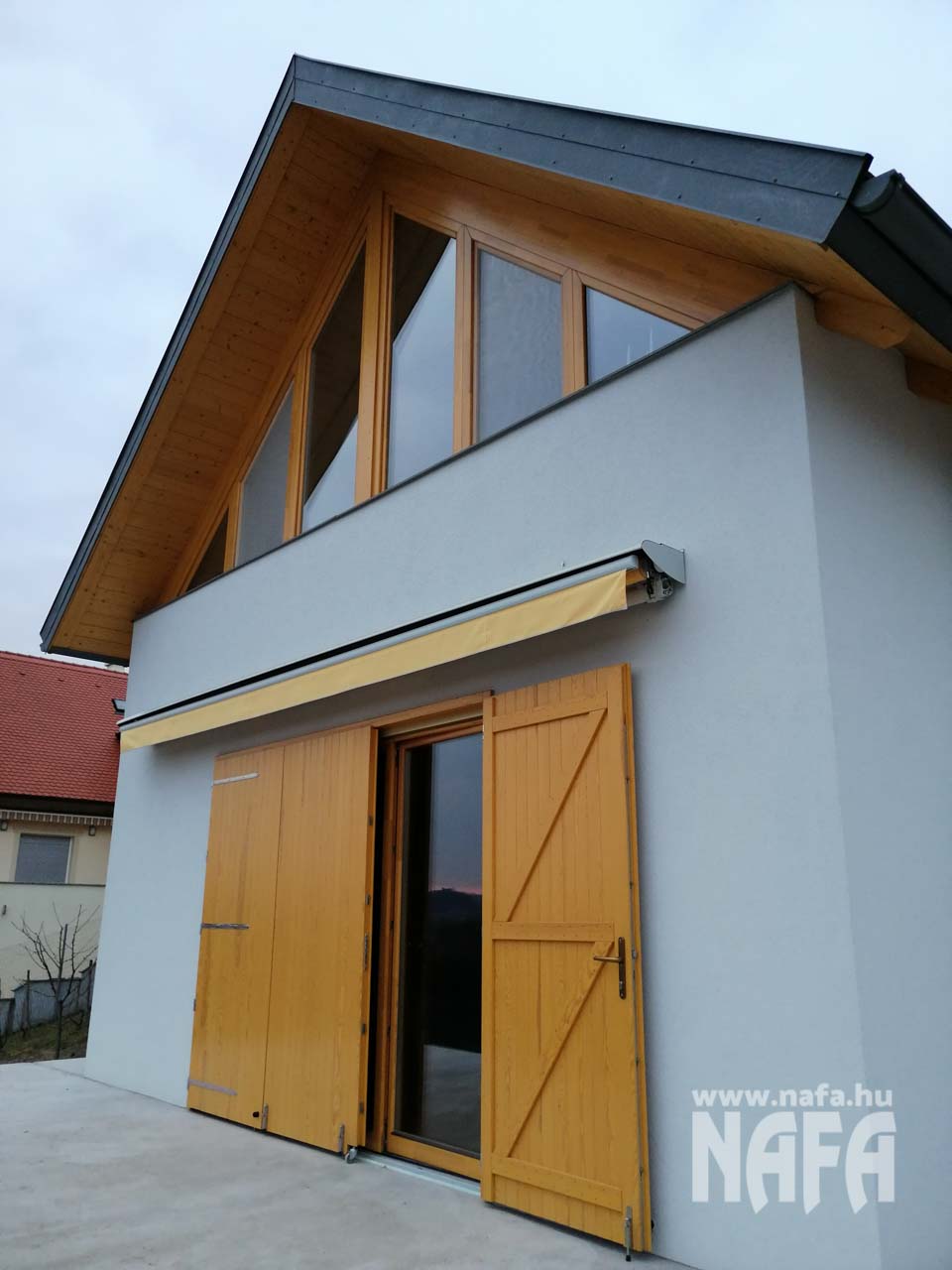 Veszprém Vármegye harmonika erkélyajtó és spaletta